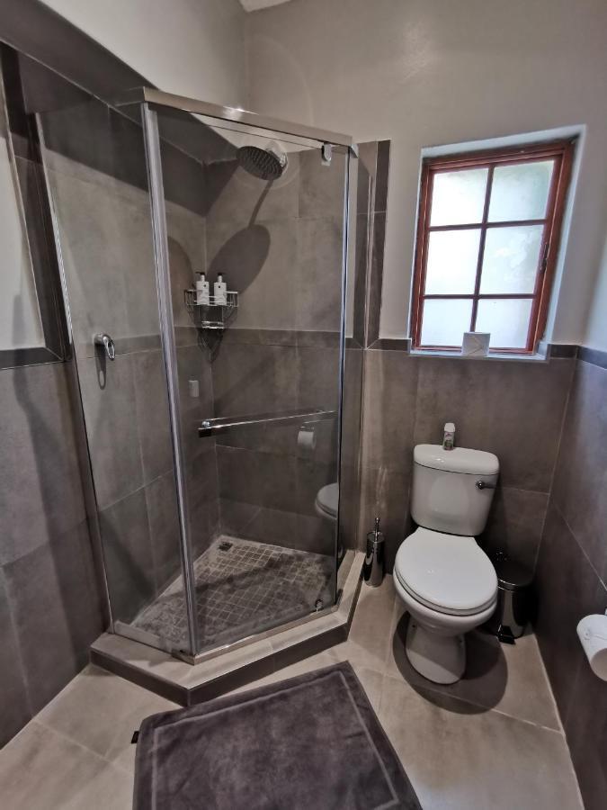 Guest Suites On Connor Блумфонтейн Екстер'єр фото